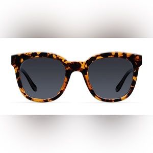 Meller Sunglasses Mahé in Tigris Carbon